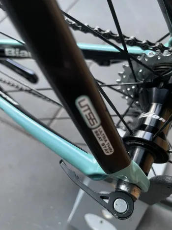 Used Bianchi Sempre Pro Carbon Frameset 2017 Road & Gravel — image 13 of 13