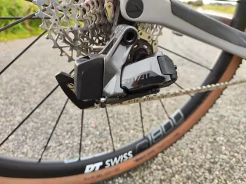 Used Canyon Grizl CF SL 7 eTap 2022 Road & Gravel — image 6 of 9
