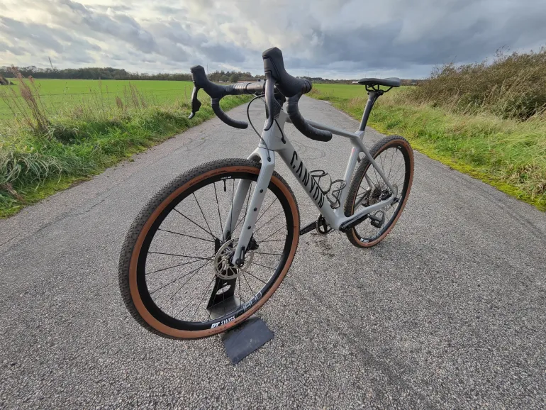 Used Canyon Grizl CF SL 7 eTap 2022 Road & Gravel — image 2 of 9