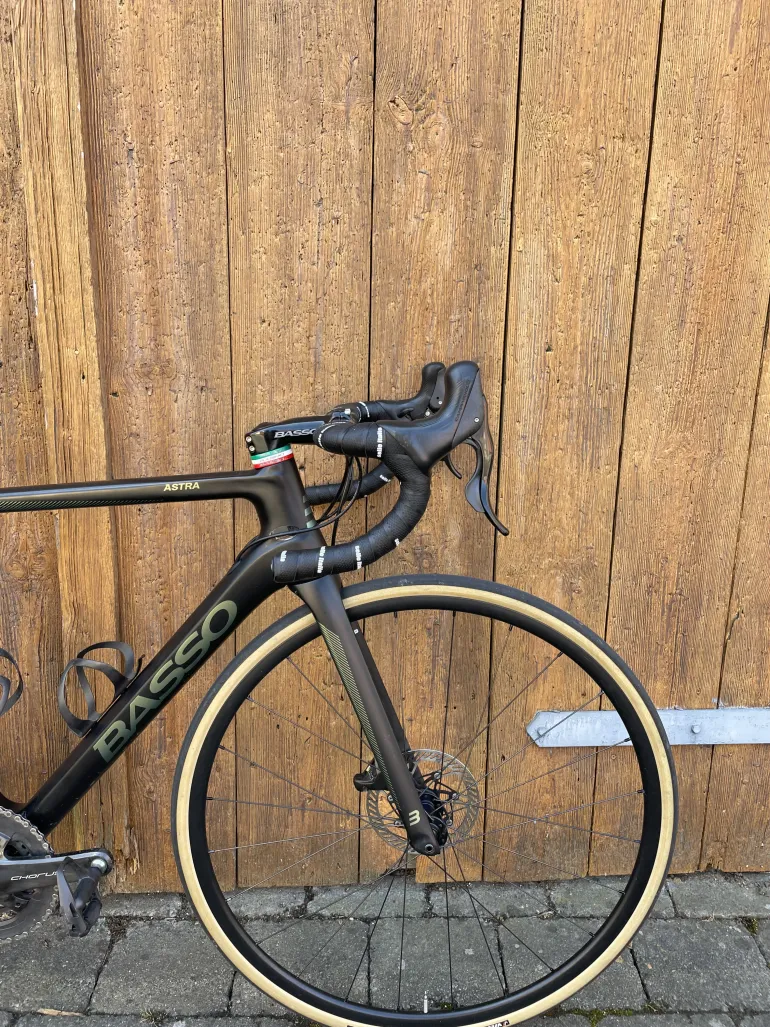 Used Basso Astra Disc 2022 Road & Gravel, Black — image 3 of 5