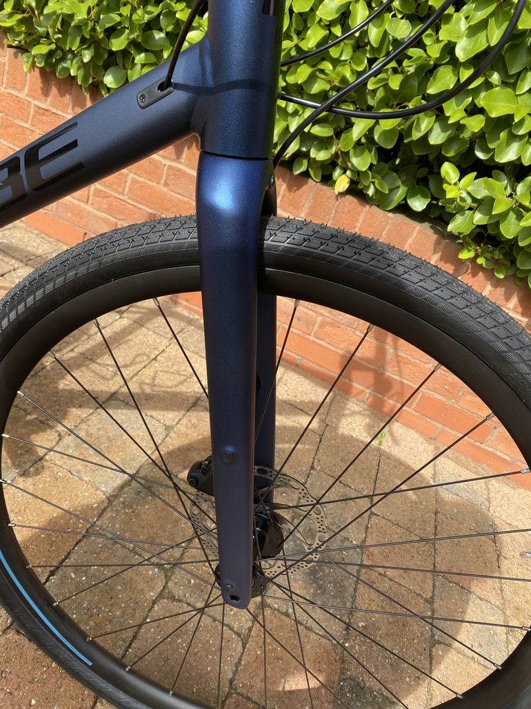 Used CUBE NULANE 2023 Road & Gravel — image 7 of 11