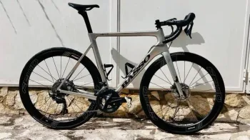 Used Basso Venta Disc Ultegra 2020 Road & Gravel, Light Gray — image 1 of 4