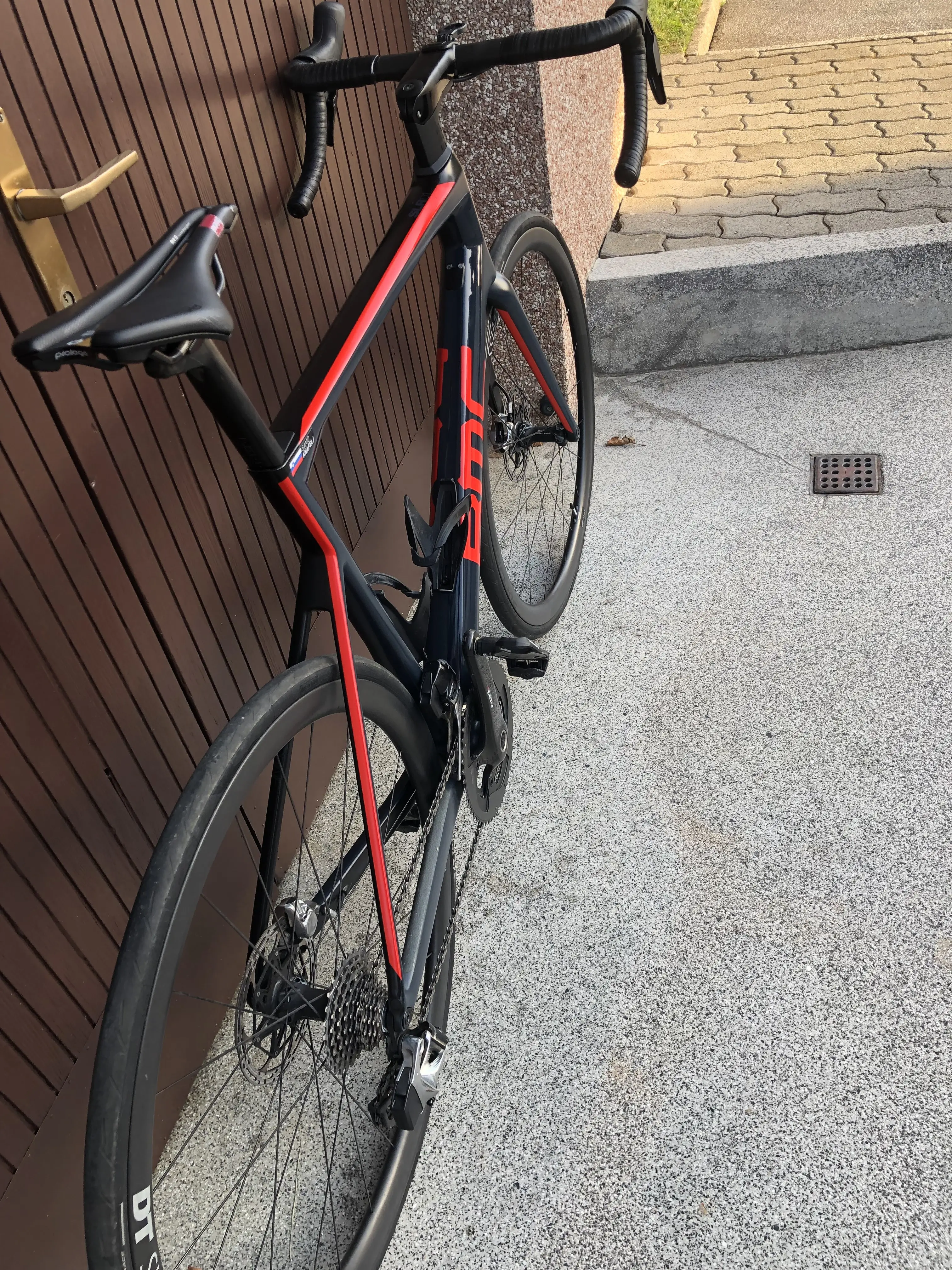 Bmc teammachine slr01 disc best sale two 2019