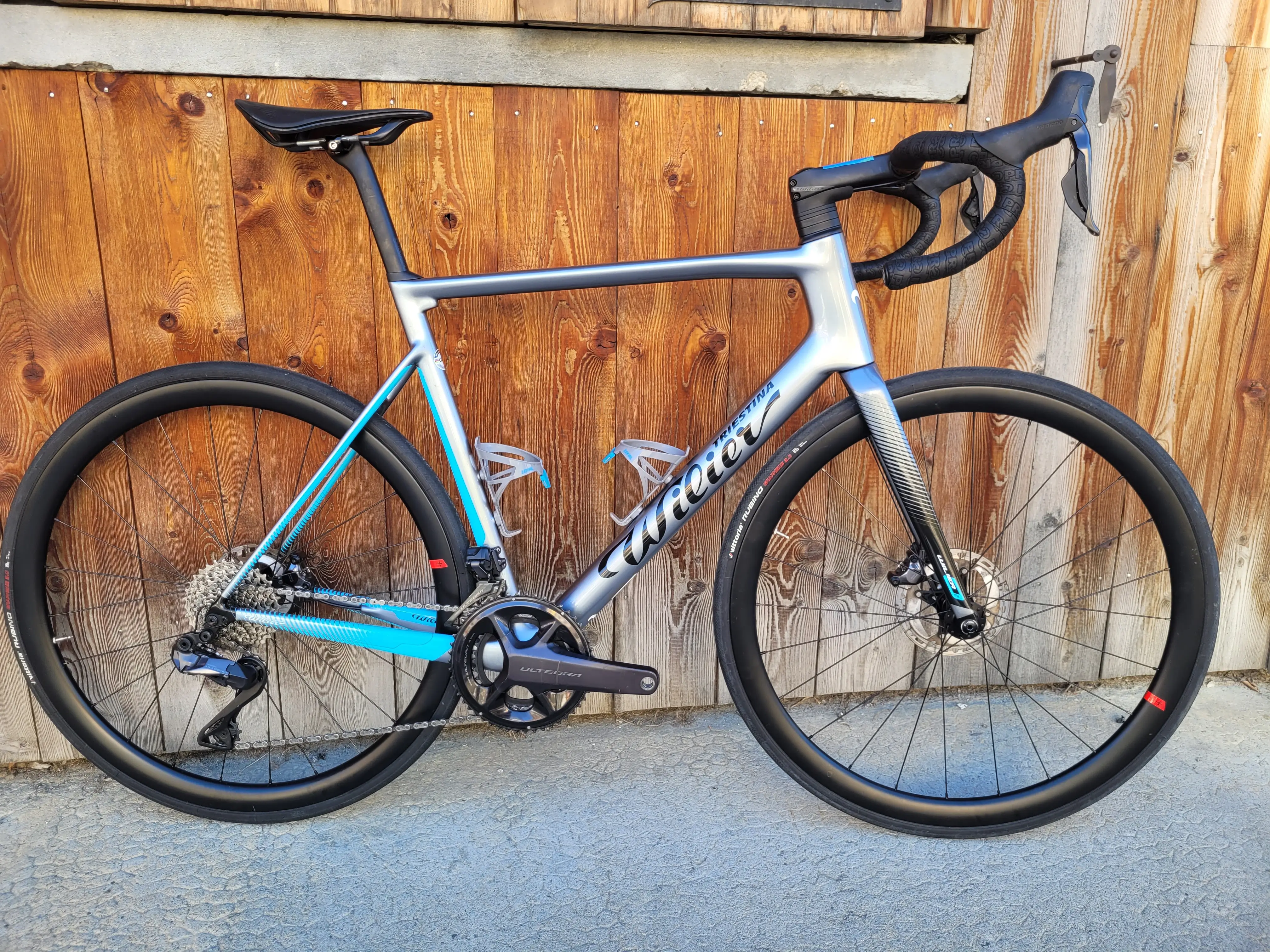 Wilier Zero SL Disc 2022 Di2 8100 used in XL | buycycle