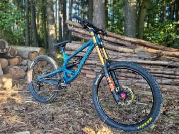 Used Commencal FURIOUS RACE 2019 Mountainbike — image 3 of 5