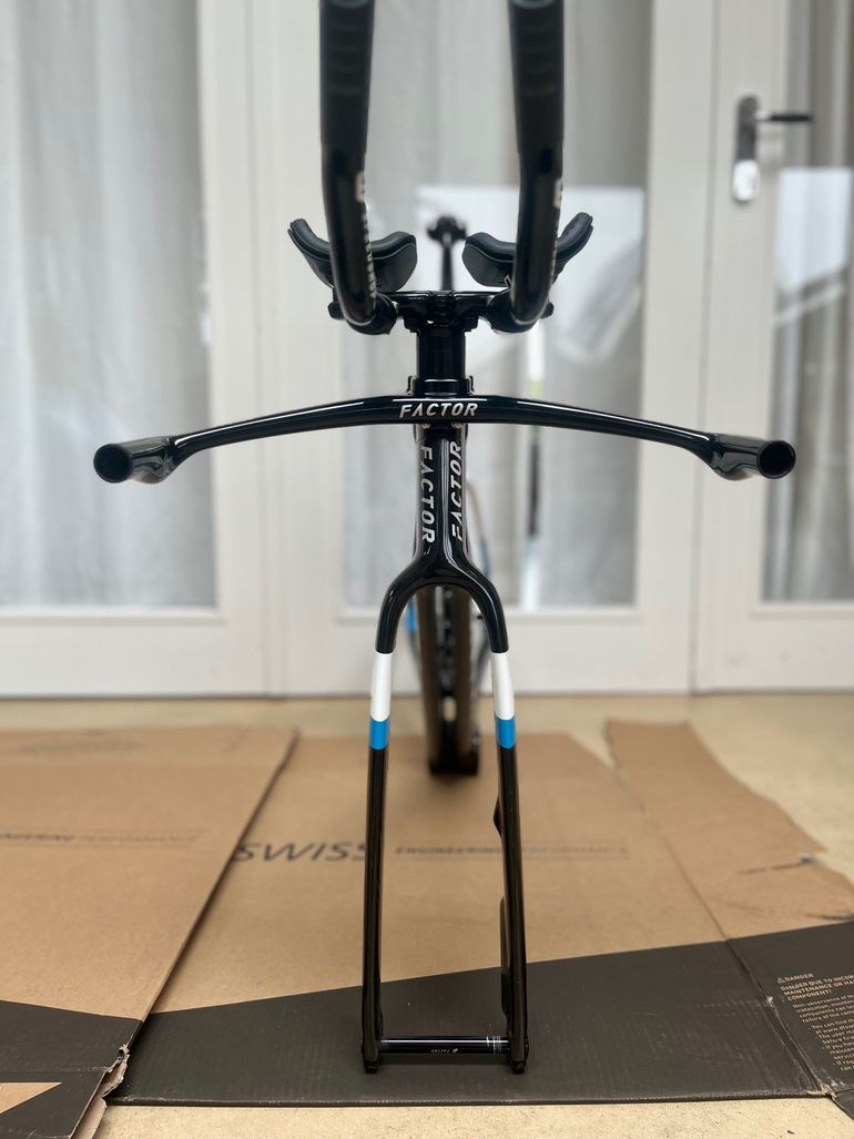 Used Factor SLiCK Disc 2022 Road & Gravel — image 2 of 7