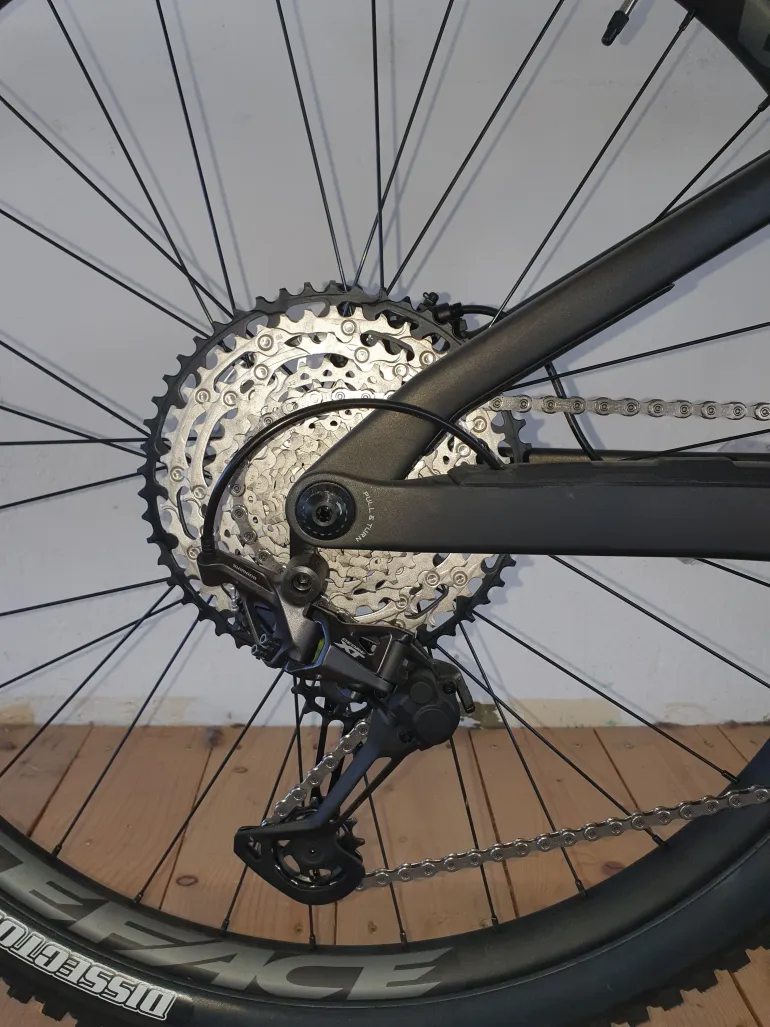 Used Orbea OCCAM M30 LT 2022 Mountainbike, Light Gray — image 2 of 3