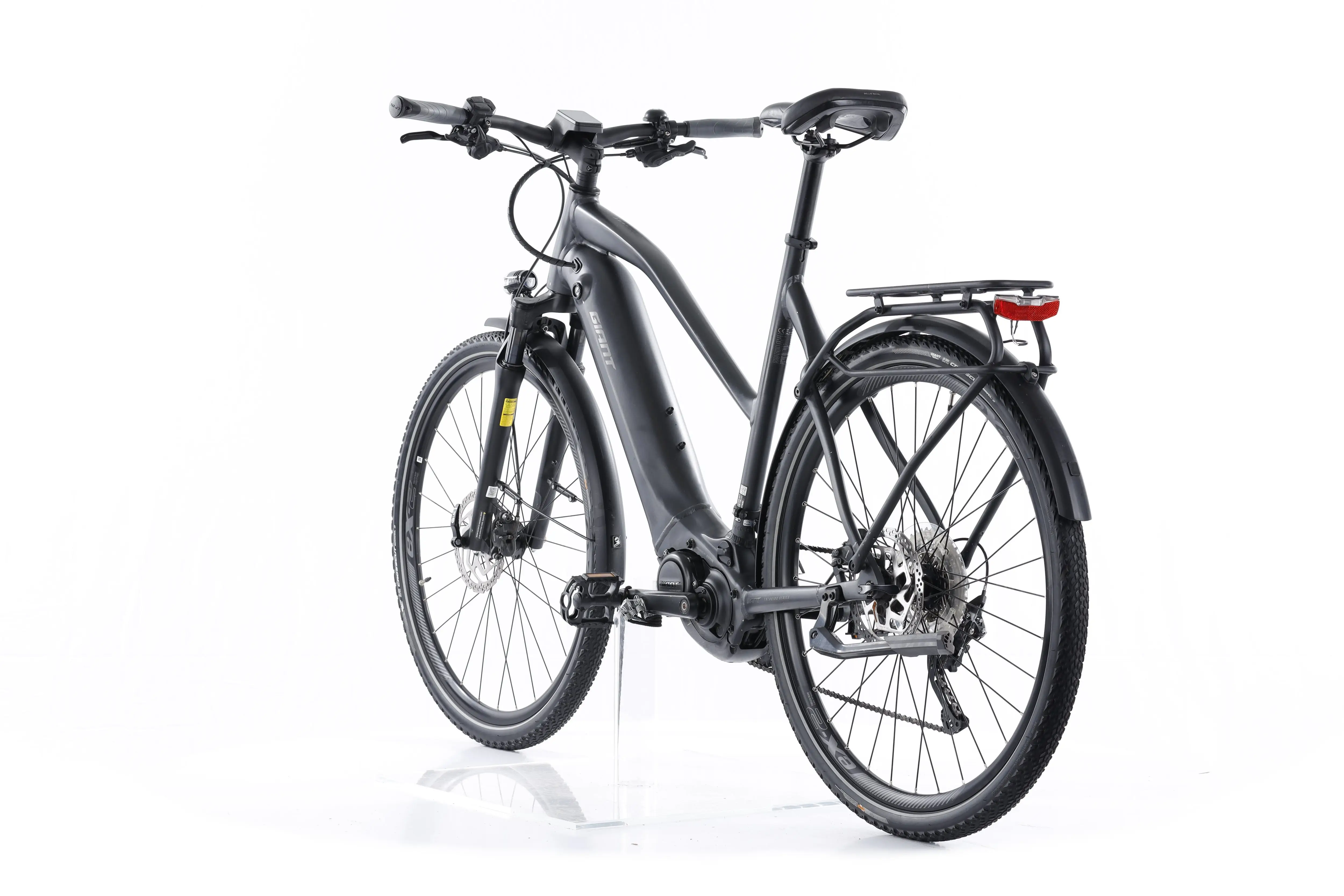 Giant explore discount e bike 2021