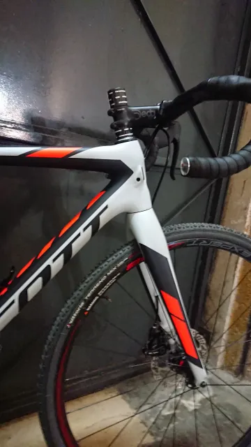 Brugt Scott Addict CX 20 Disc 2018 Road & Gravel — billede 5 af 6