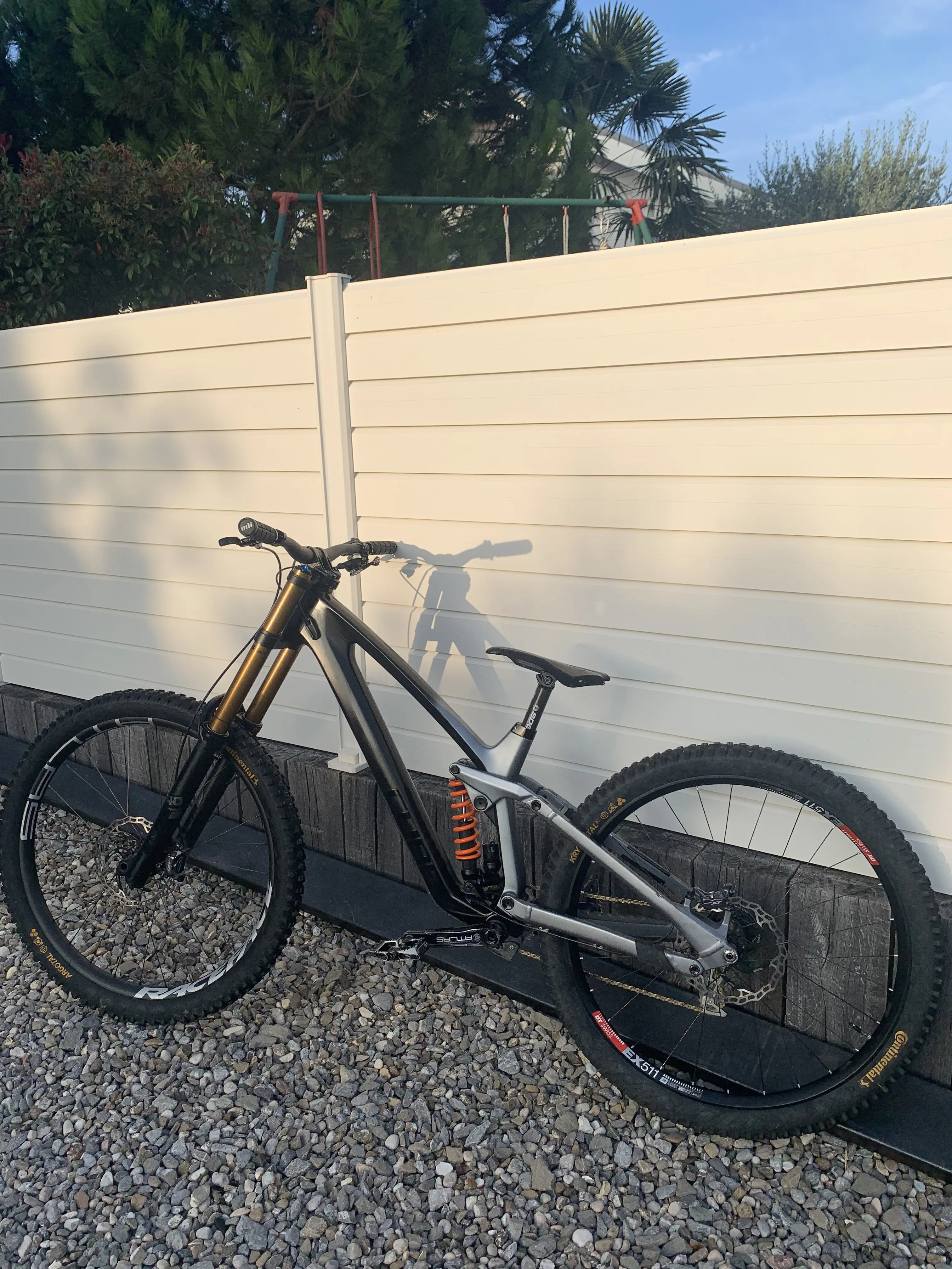 Cube dh online bike