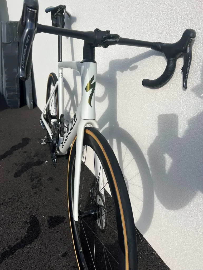 Used Specialized Tarmac SL7 Pro - Ultegra Di2 2022 Road & Gravel, White — image 3 of 4