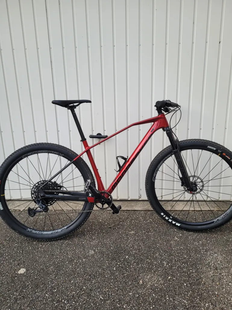 Mondraker Chrono Carbon R used in L buycycle USA