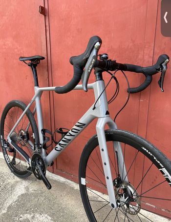 Used Canyon Grizl CF SL 7 2021 Road & Gravel, Hellgrau — image 5 of 6