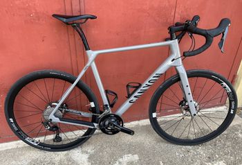 Used Canyon Grizl CF SL 7 2021 Road & Gravel, Hellgrau — image 2 of 6