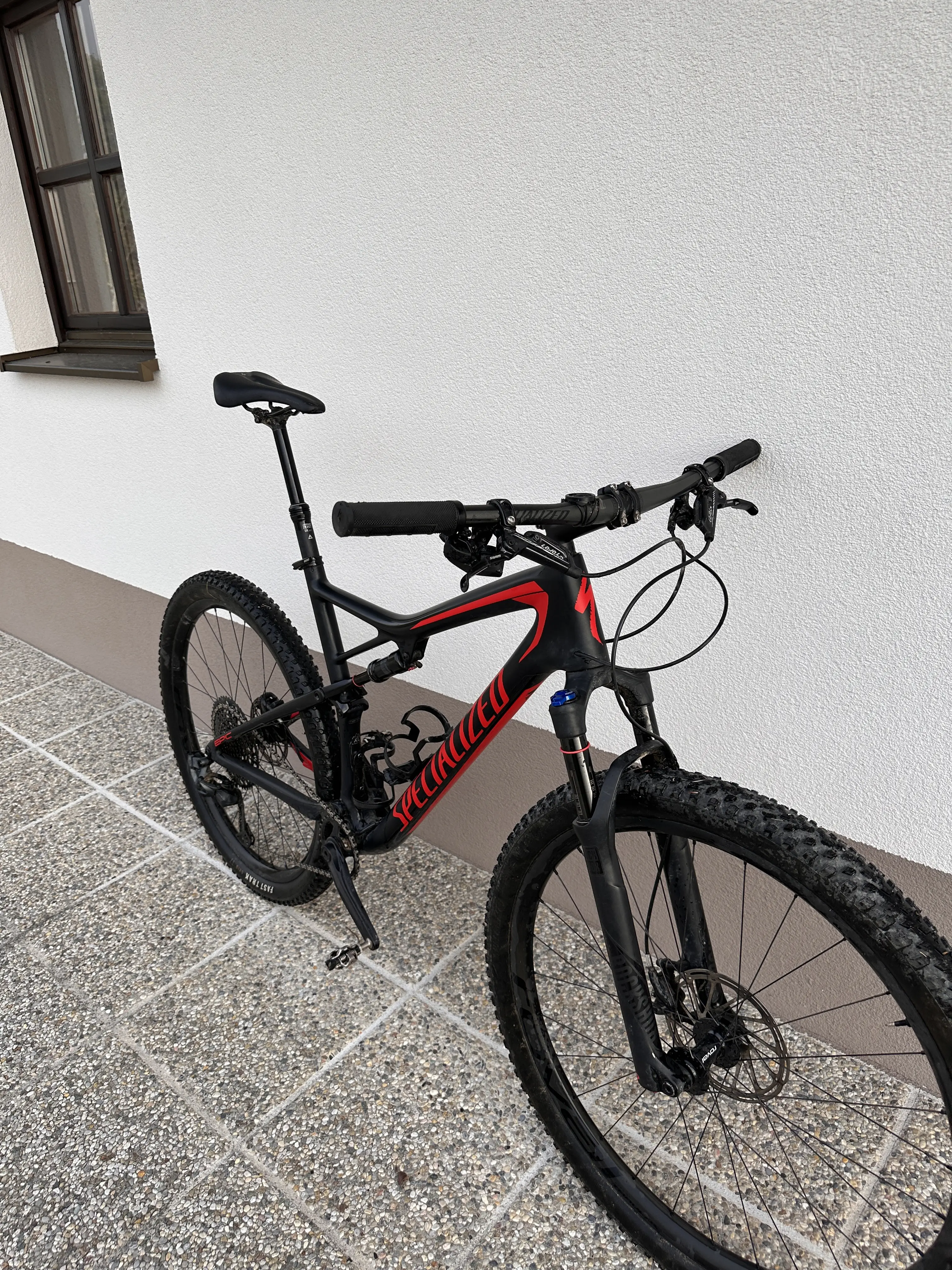 Specialized stumpjumper fsr comp best sale carbon 2018