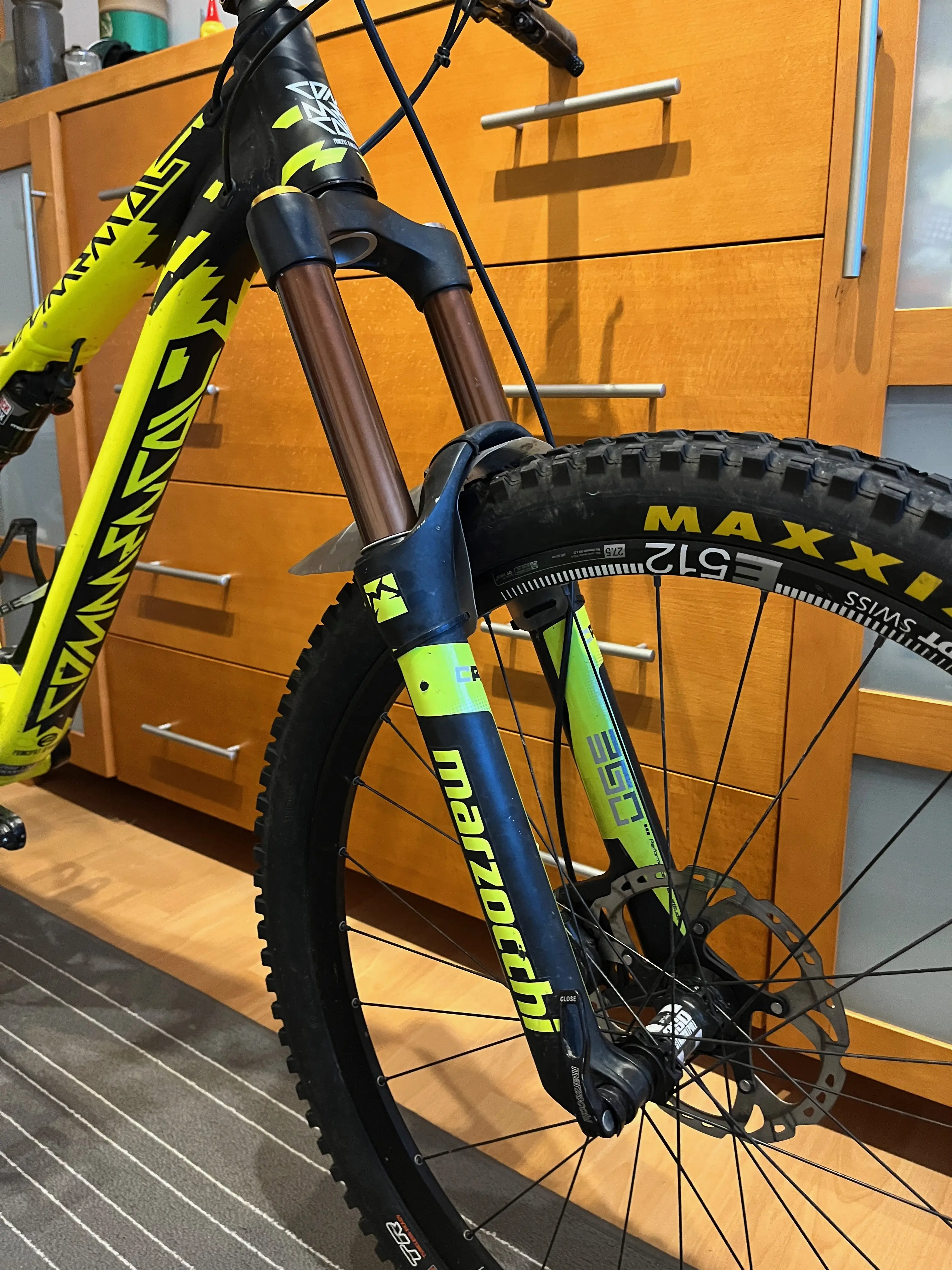 Commencal Meta AM V4 used in L | buycycle