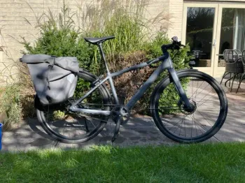 Used Canyon Commuter 7 2021 Road & Gravel, Light Gray — image 1 of 9