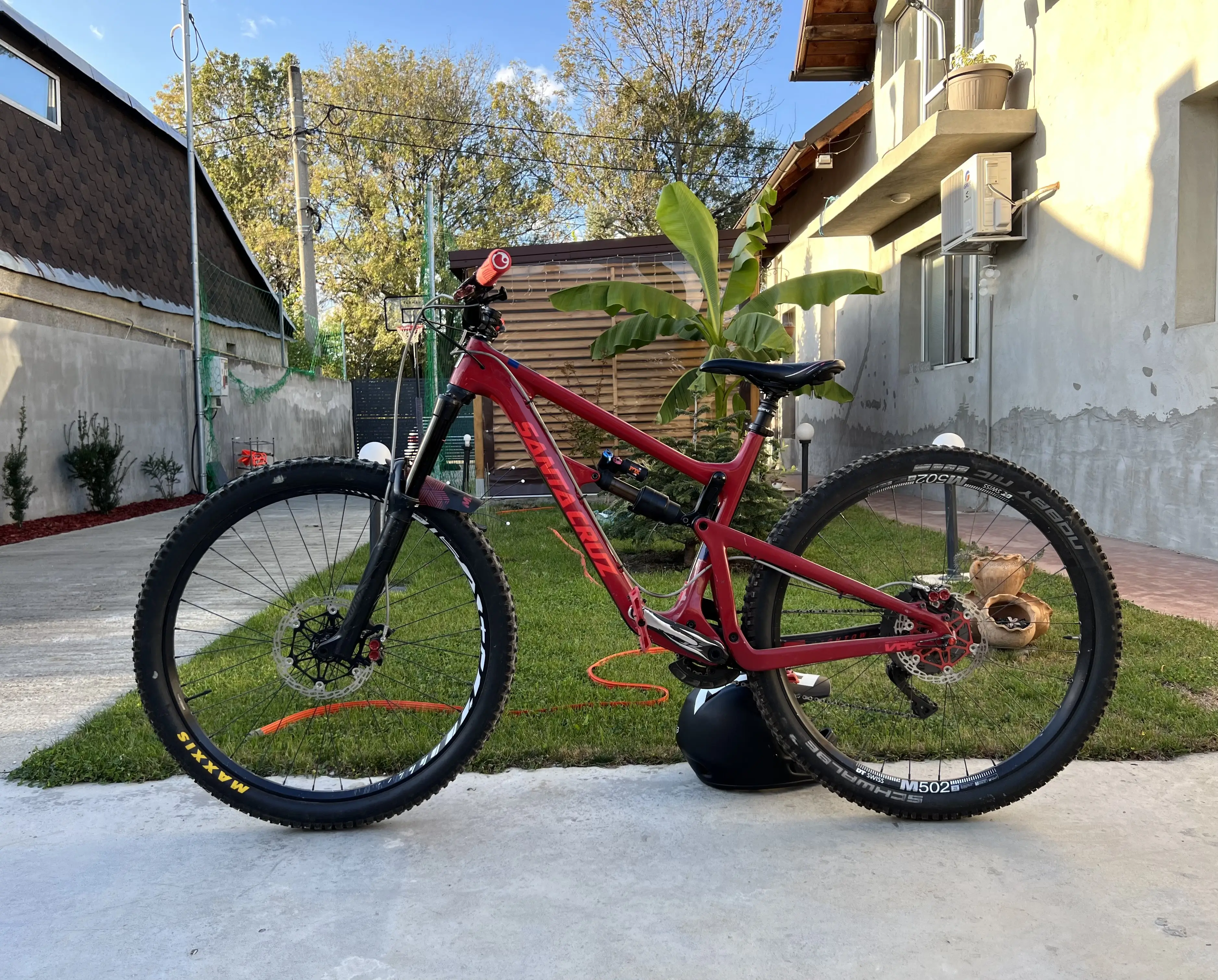 Santa Cruz Hightower LT Carbon CC XT used in L buycycle