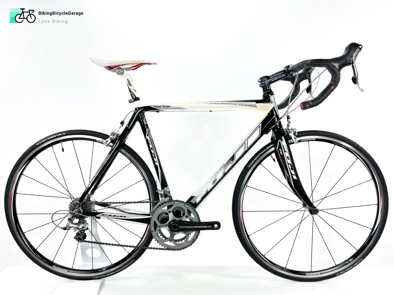 Fuji team cheap carbon road bike