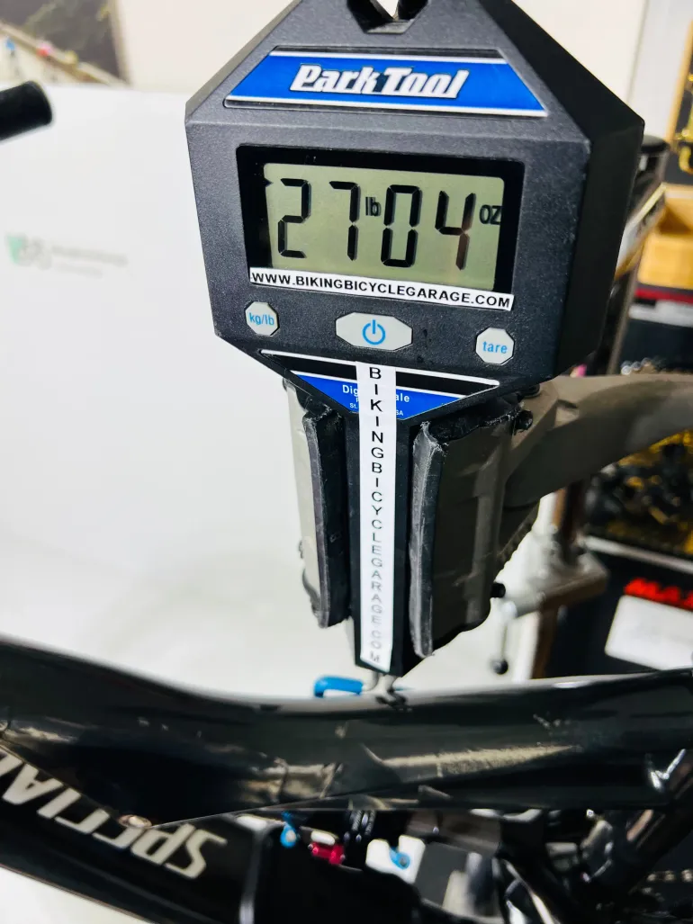 Used Specialized Camber 2019 Mountainbike, Black — image 4 of 10