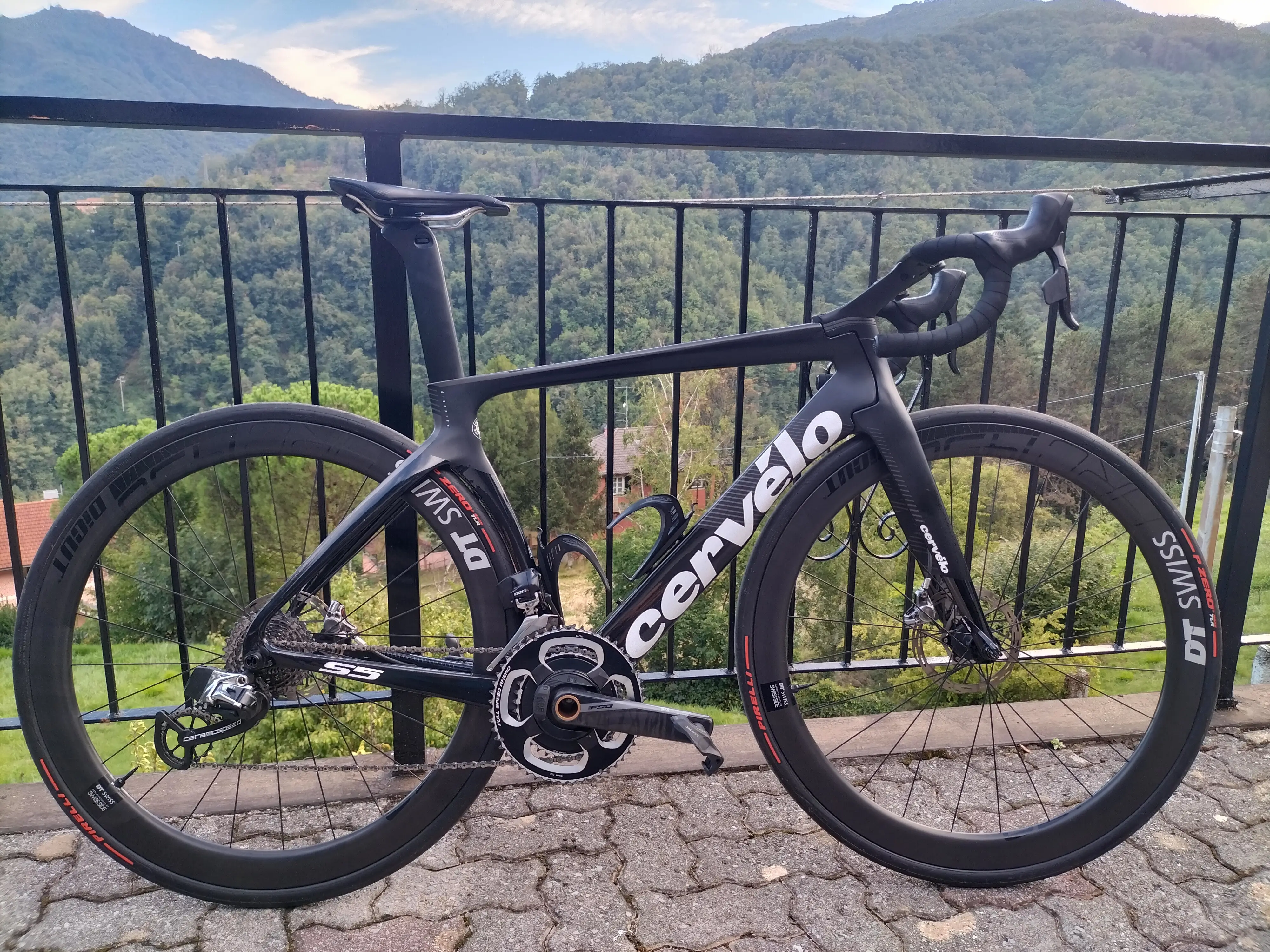 Cervelo s5 cheap sram red etap