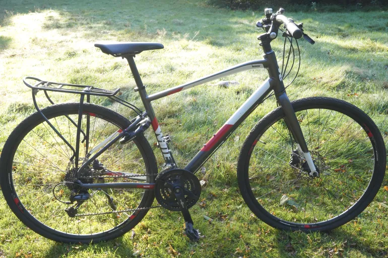 Used White sc comp 2020 Road & Gravel, Light Gray — image 1 of 6