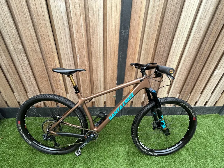 Used Santa Cruz Chameleon R / Carbon C / 29 2021 Mountainbike — image 1 of 6