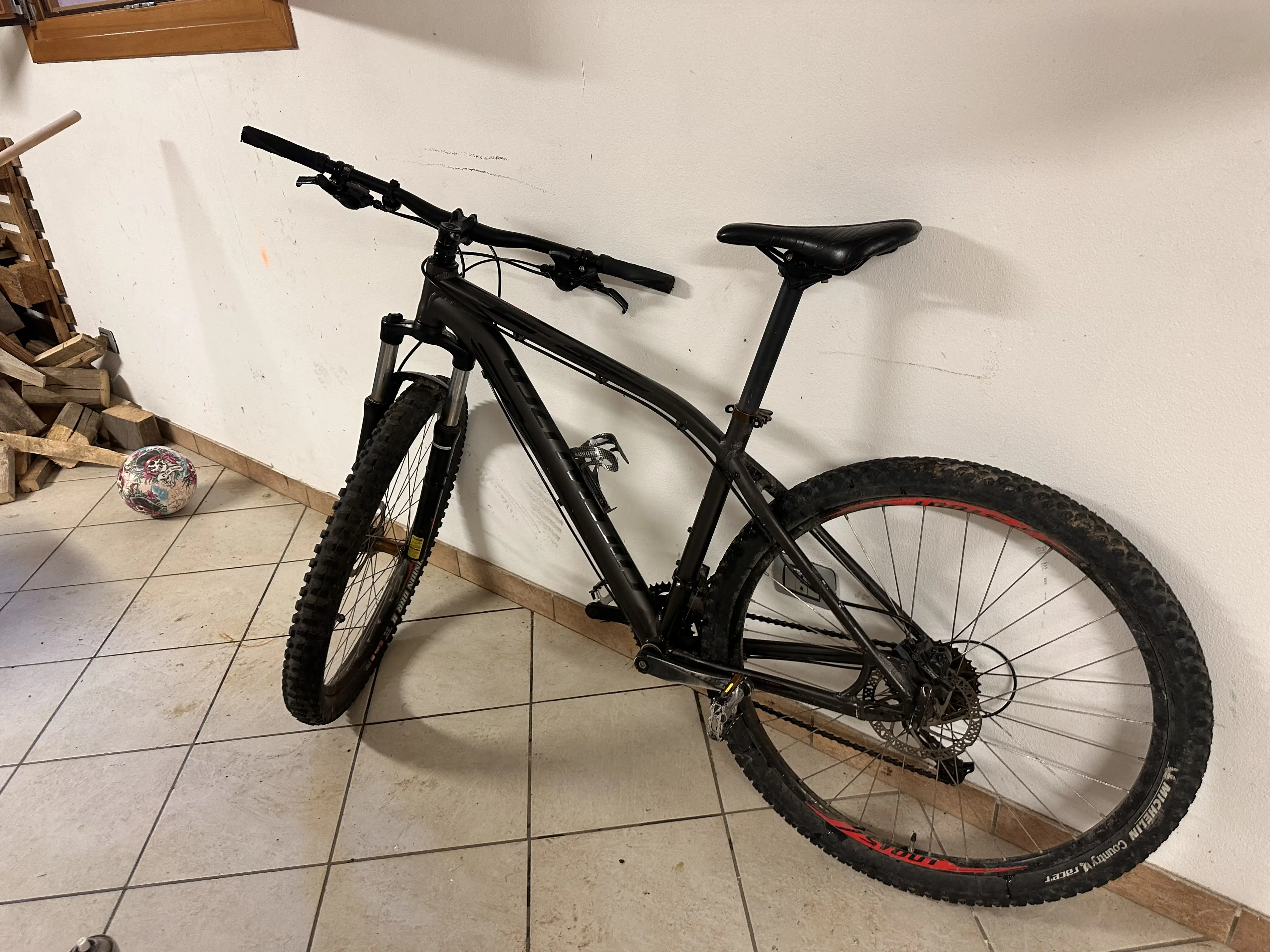 Specialized pitch best sale comp 650b 2016