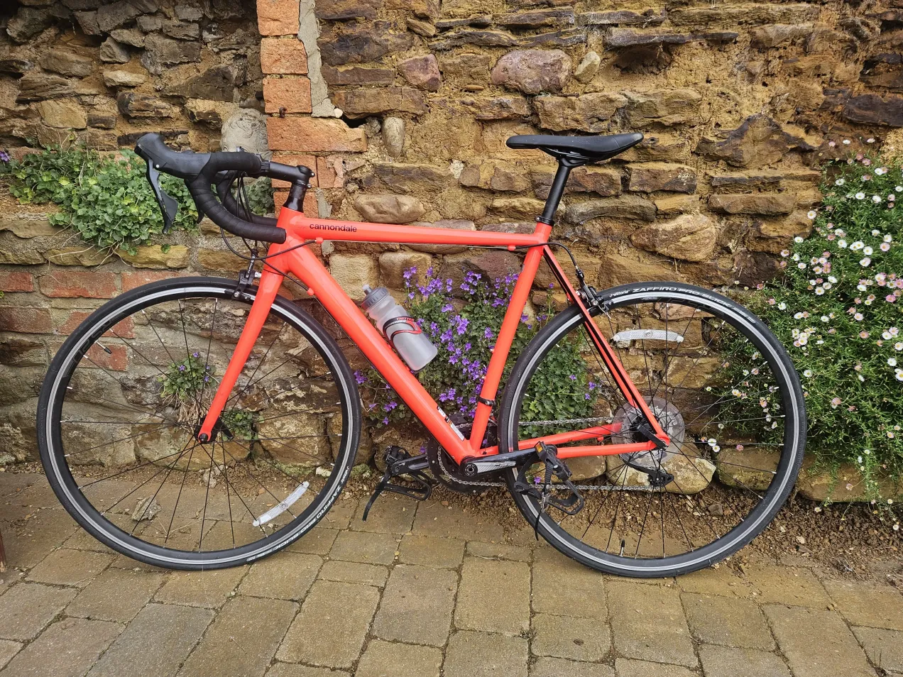 Cannondale caad optimo 2024 sora 2020 review