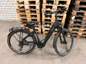 Giant AnyTour E 2 Low Step Through Electric Bike used in 45 cm