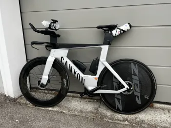 Used Canyon Speedmax CFR Disc Di2 2021 Road & Gravel, Light Gray — image 1 of 3