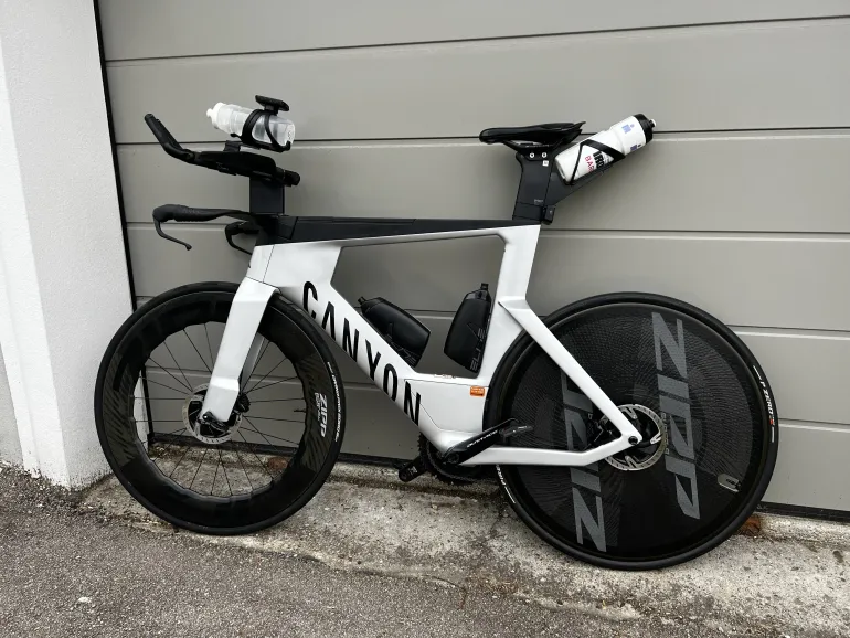 Used Canyon Speedmax CFR Disc Di2 2021 Road & Gravel, Light Gray — image 1 of 3