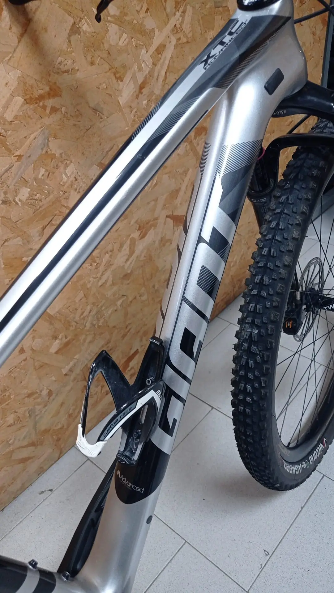 Giant xtc advanced hot sale 29er 1 2019