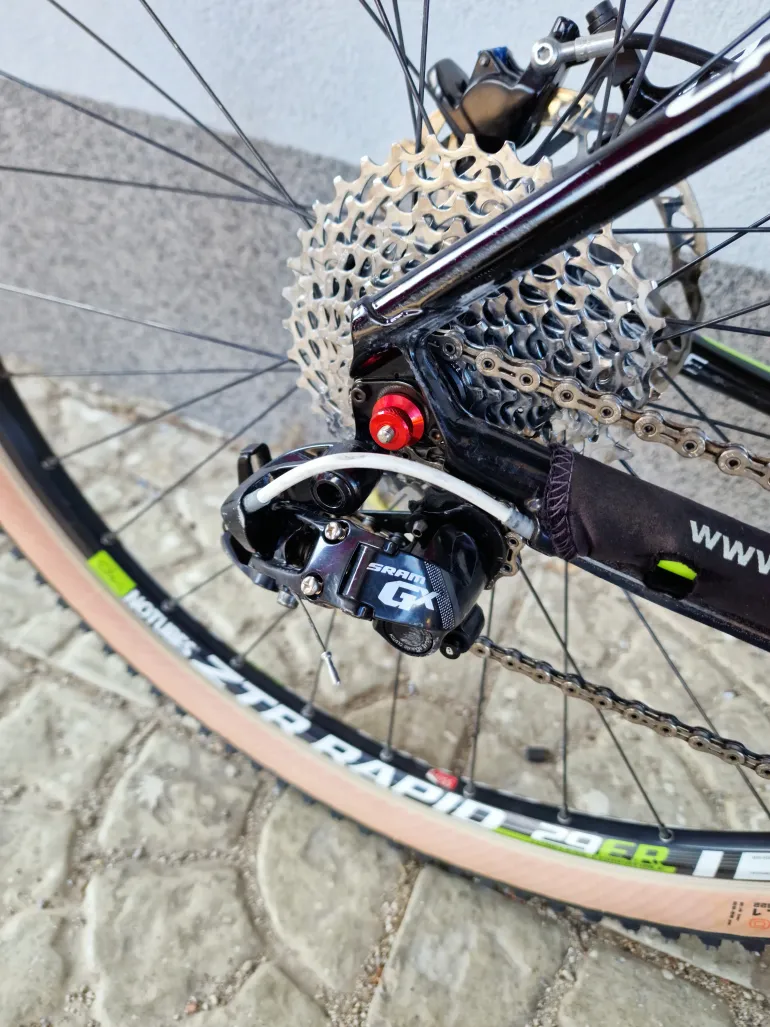 Gebrauchtes Cannondale Lefty F29 Factory Racing Hi-Modulus 2013 Mountainbike, Weiß — Bild 2 von 8