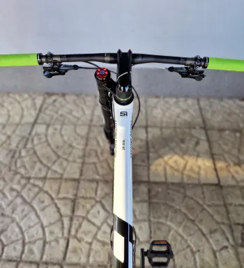 Gebrauchtes Cannondale Lefty F29 Factory Racing Hi-Modulus 2013 Mountainbike, Weiß — Bild 4 von 8