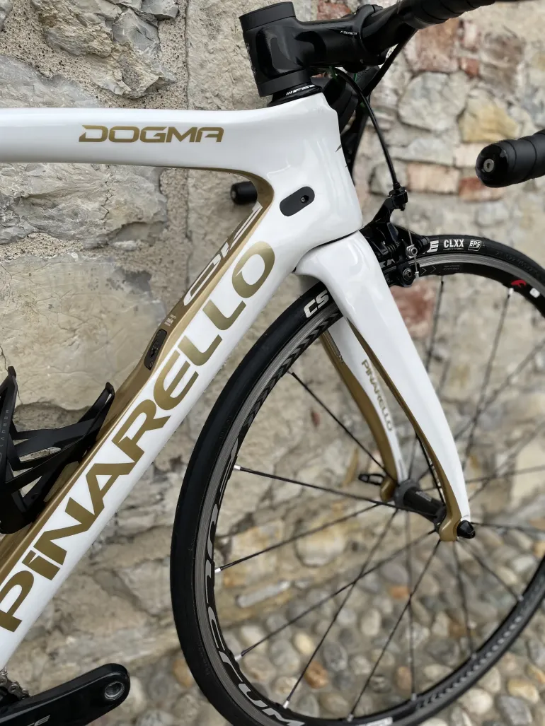 Pinarello dogma f10 online occasion