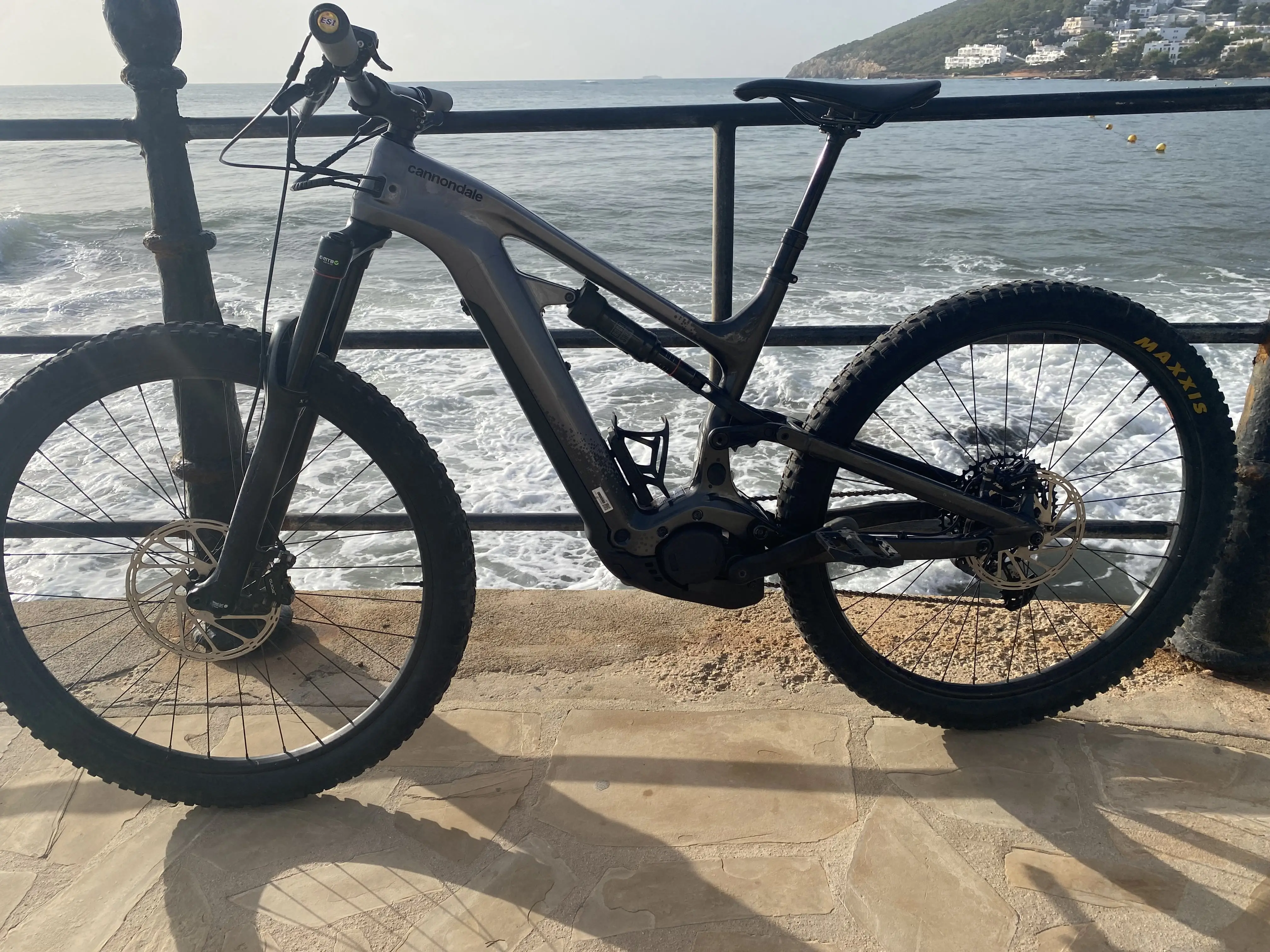 Cannondale moterra carbon discount 3