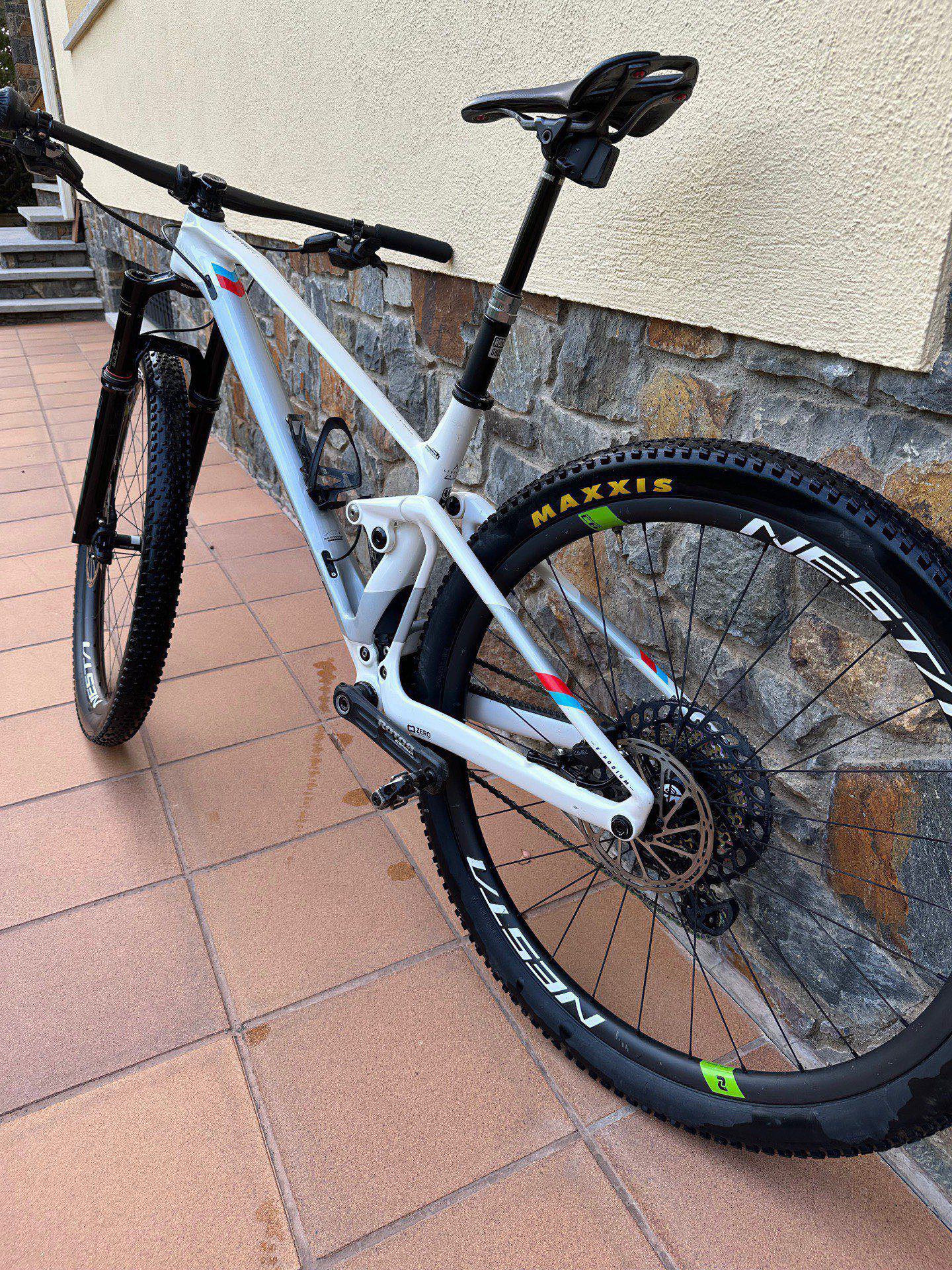 Mondraker podium best sale dc r