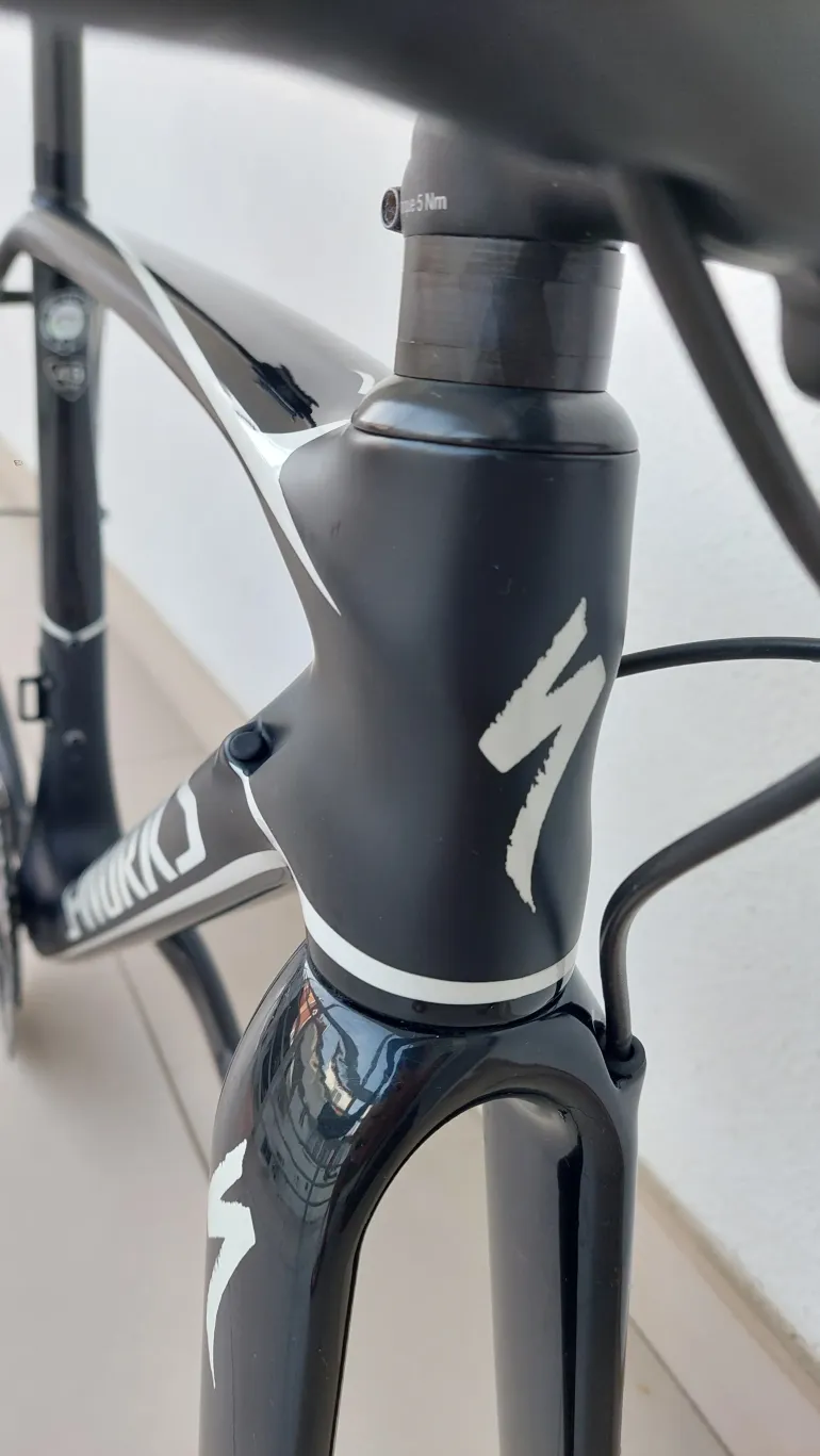 Used Specialized S-Works Tarmac SL5 Disc full Shimano 105 12Speed 2018 Road & Gravel, Black — image 8 of 15