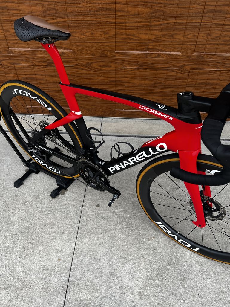 Jual pinarello best sale dogma f12