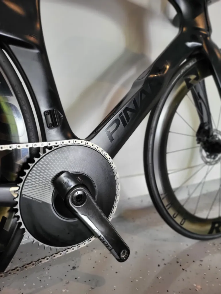 Pinarello Bolide TR+ Dura Ace Di2 gebruikt in 52 cm | buycycle