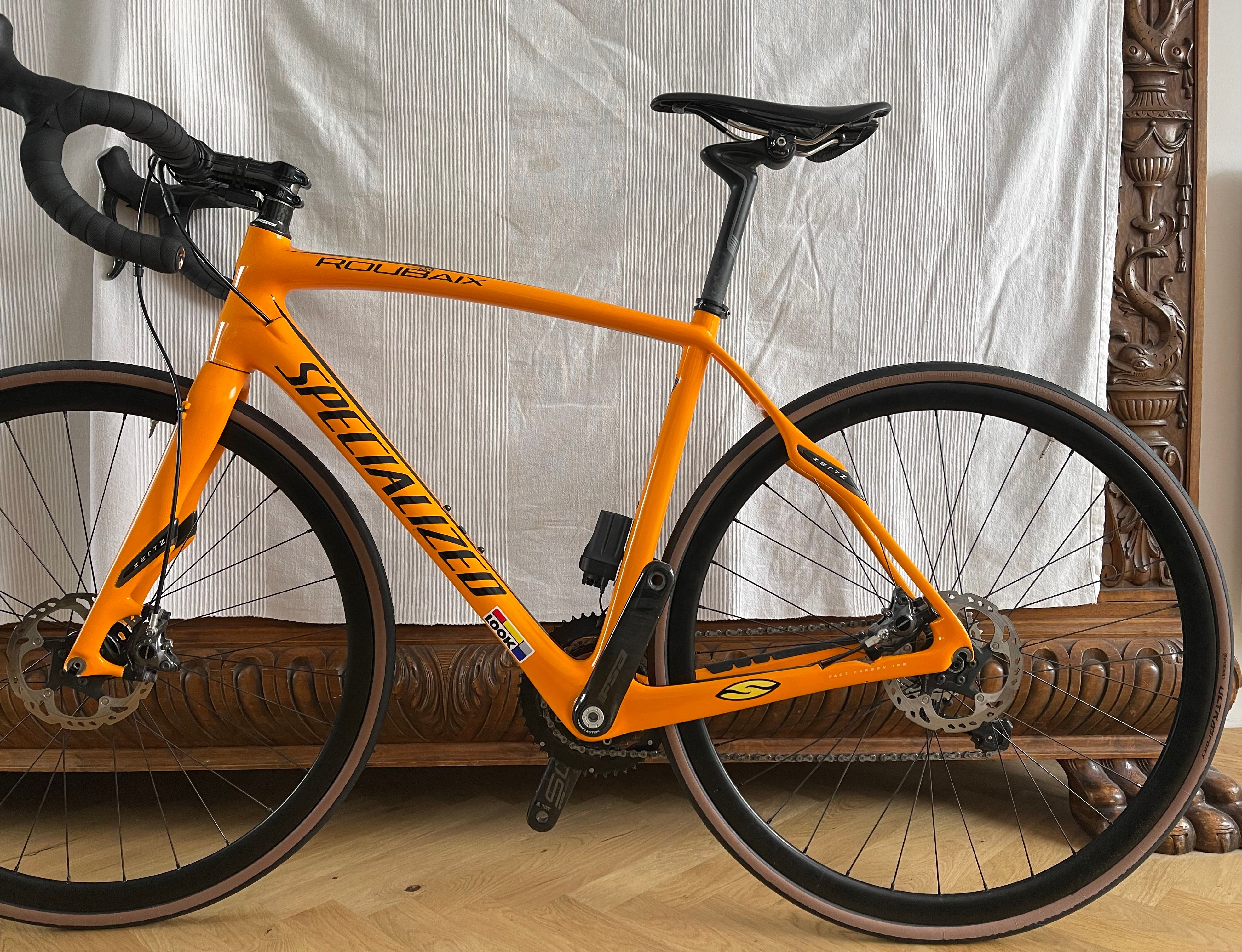 Specialized roubaix online orange