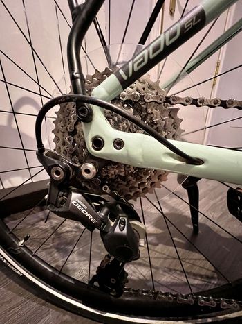 Used Specialized Turbo Vado SL 4.0 EQ Step-Through 2022 Road & Gravel, Green — image 4 of 10
