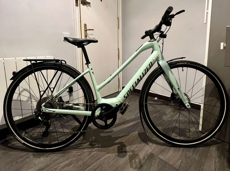 Used Specialized Turbo Vado SL 4.0 EQ Step-Through 2022 Road & Gravel, Green — image 1 of 10