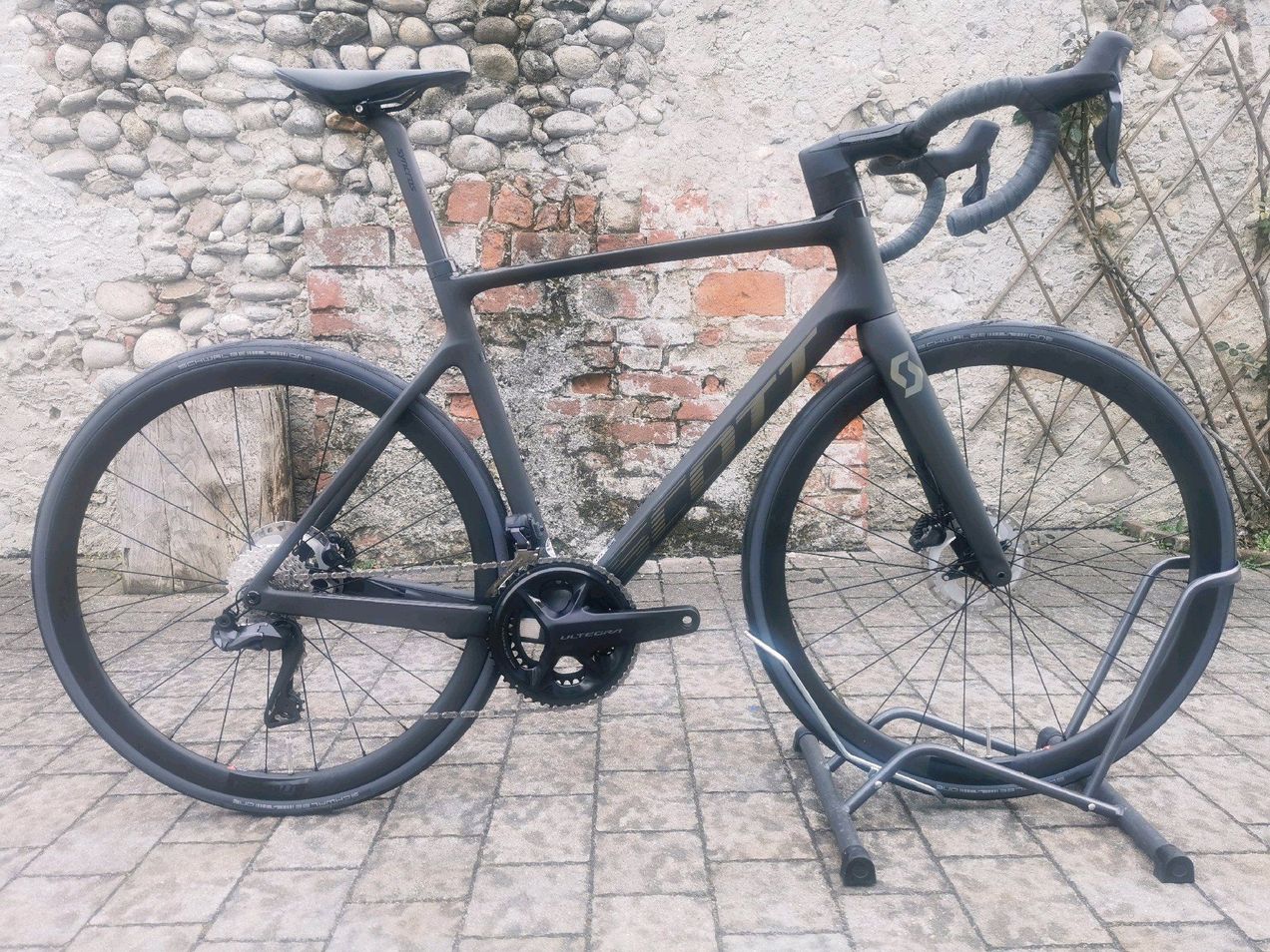 Scott addict best sale rc 15 di2