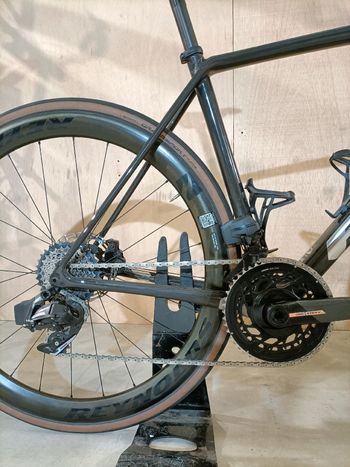 Used Felt FR Advanced Ultegra Di2 2023 Road & Gravel, Black — image 3 of 9