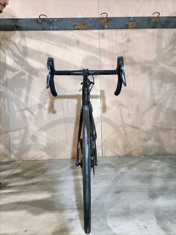 Used Felt FR Advanced Ultegra Di2 2023 Road & Gravel, Black — image 2 of 9