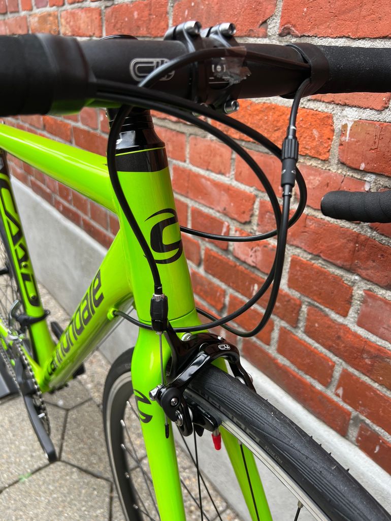 Cannondale caad optimo online claris 2021 road bike