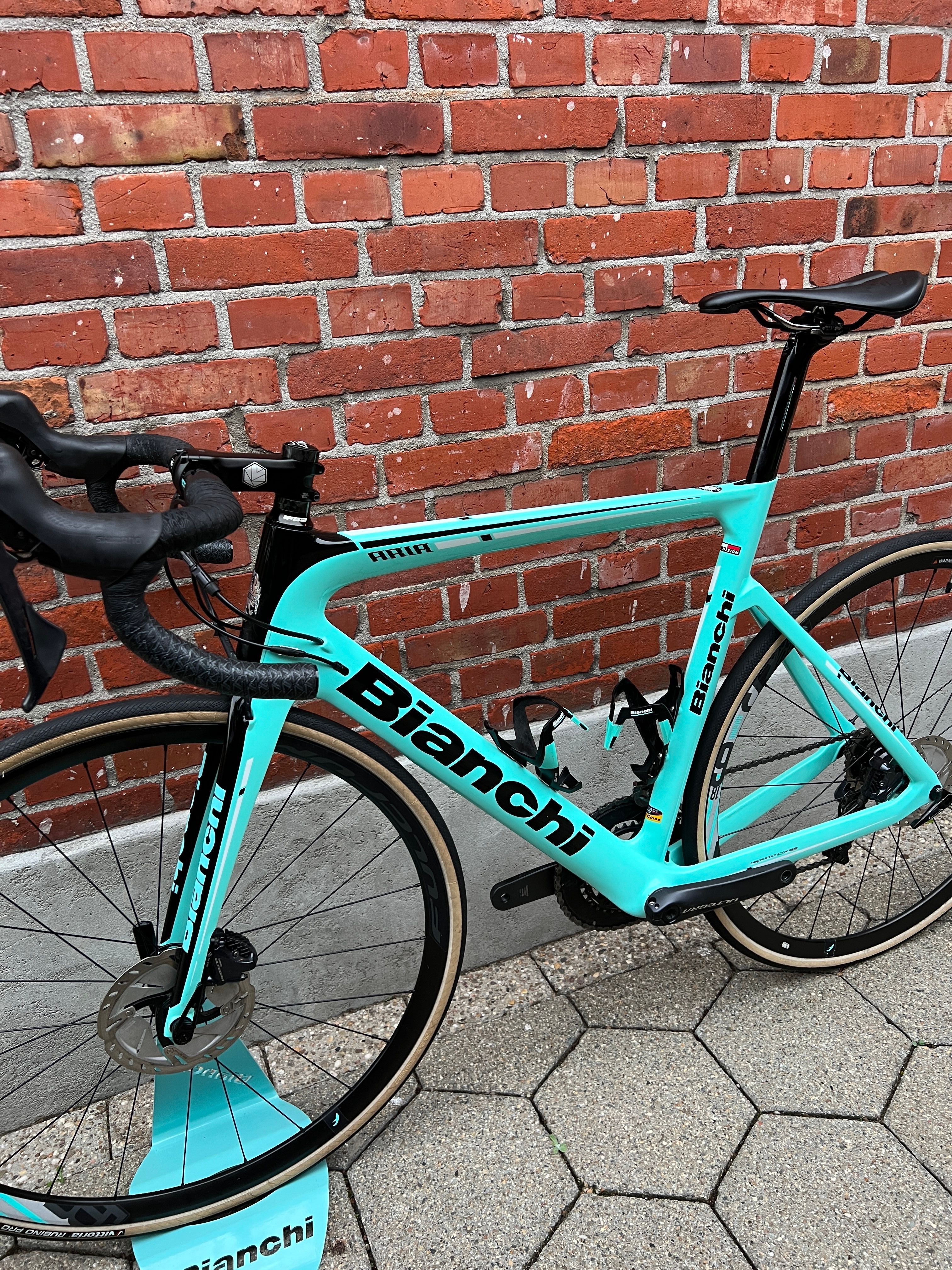 Bianchi 2024 aria celeste