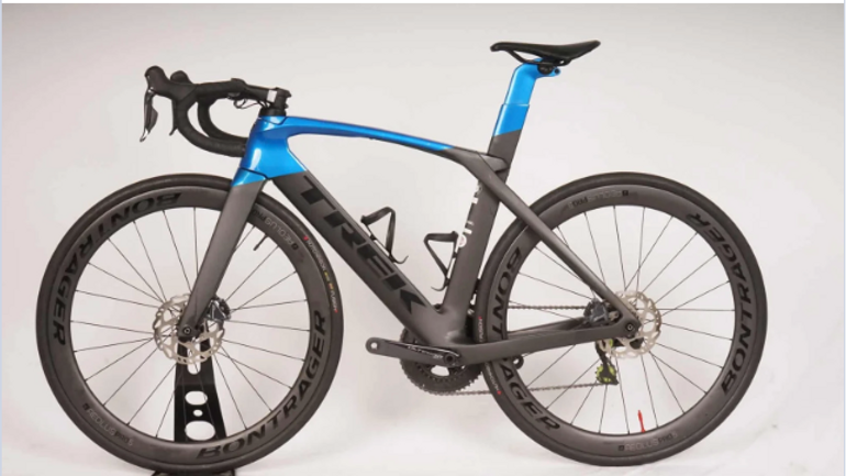 Trek madone sl 7 best sale disc 2020